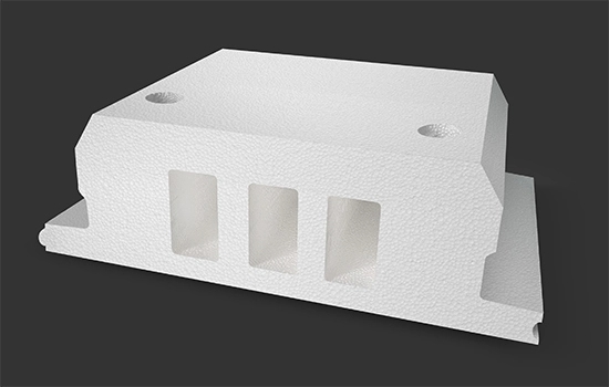 Immagine di un pannello-cassero Plastbau® New Classic di Bioisotherm, realizzato in polistirene espanso sinterizzato. Il design mostra cavità centrali e una struttura solida, evidenziando leggerezza e isolamento termico. Ideale per solai autoportanti in costruzioni moderne.